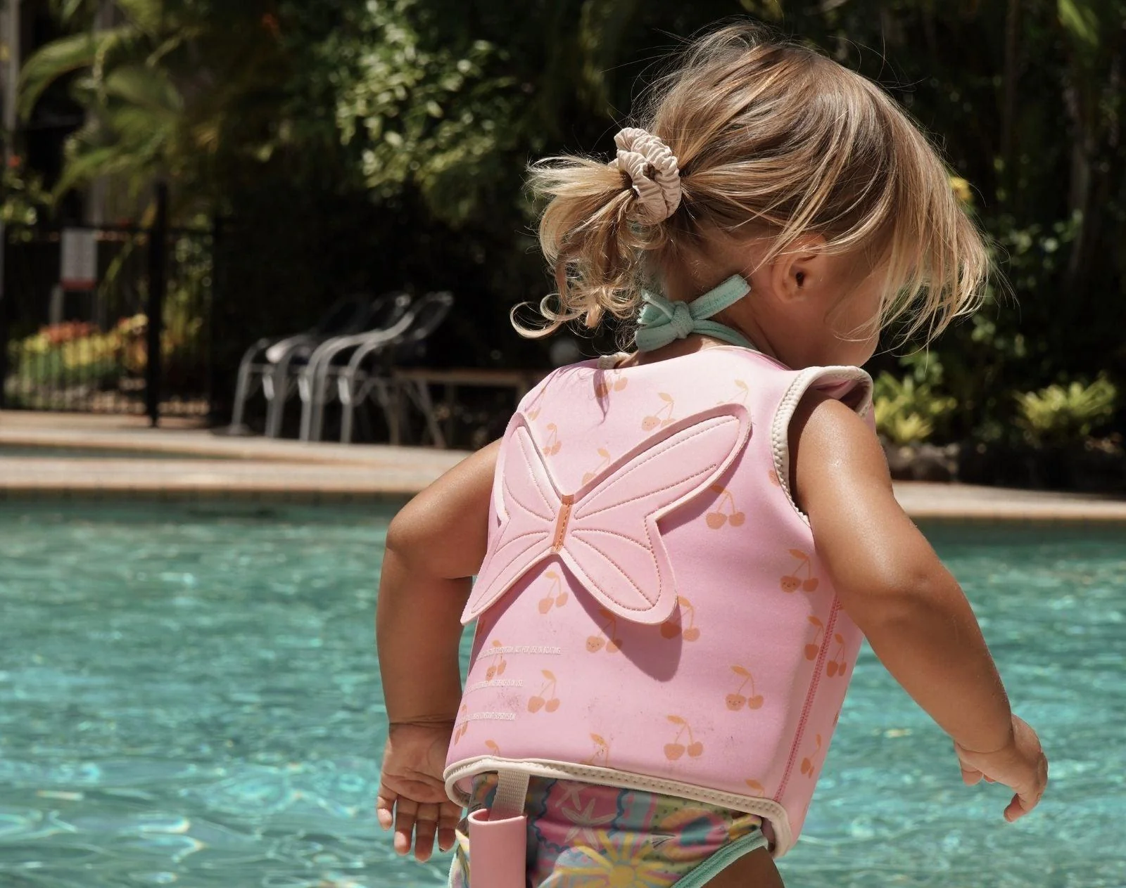 Float Vest - Image 13