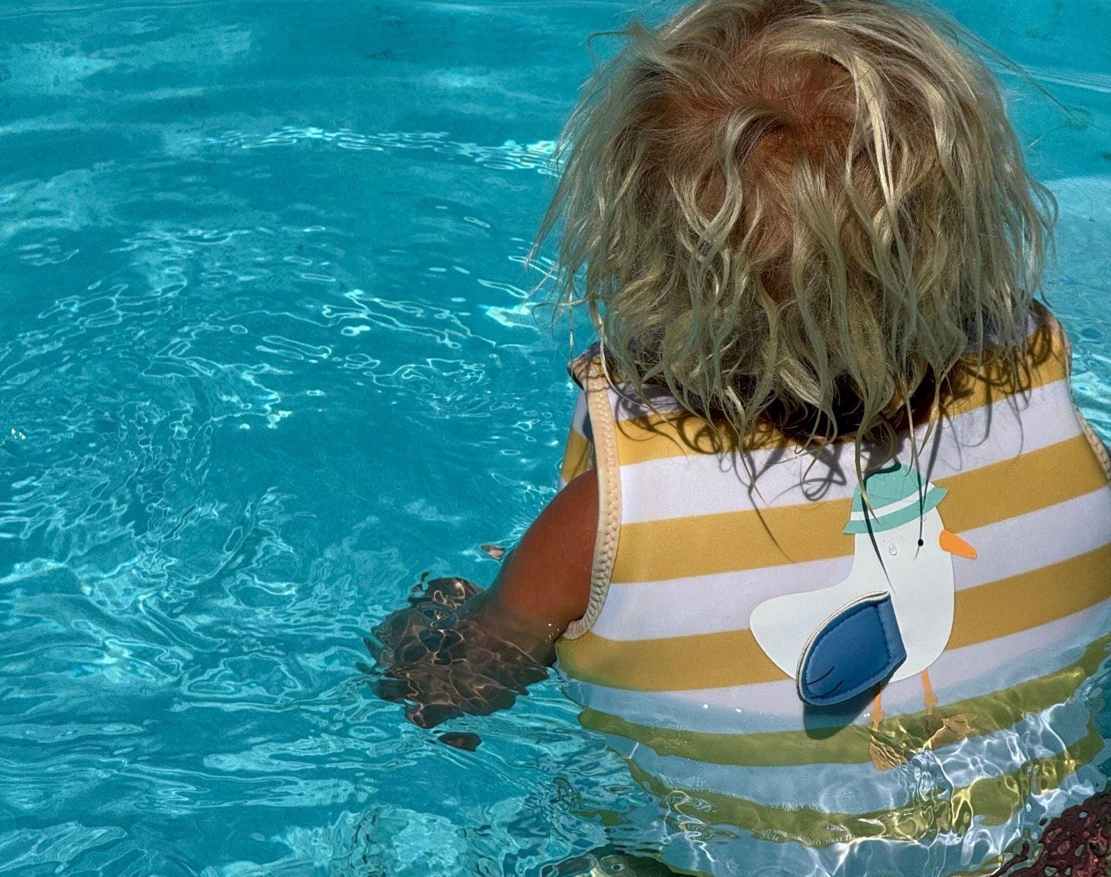 Float Vest - Image 18
