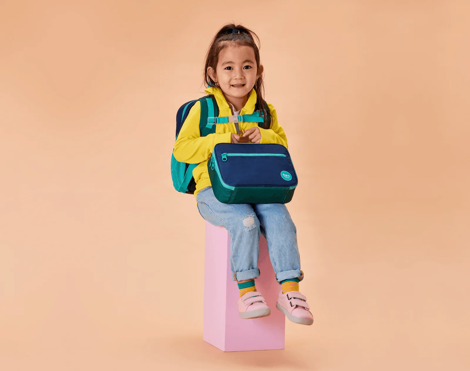 Insulated Recycled Lunch Box - Image 6