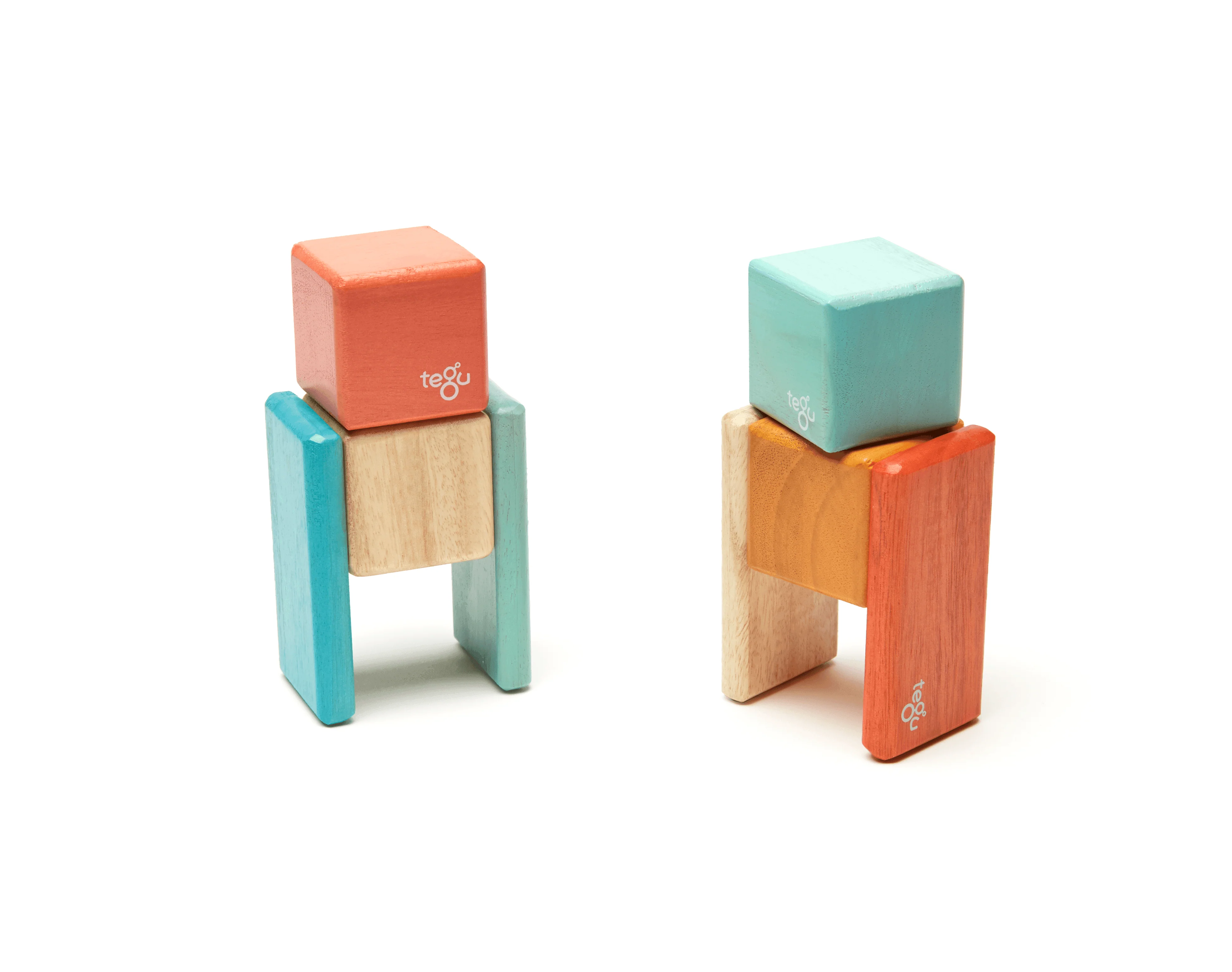 Magnetic Wooden Blocks & Travel Pouch - 8 Pieces - Image 3