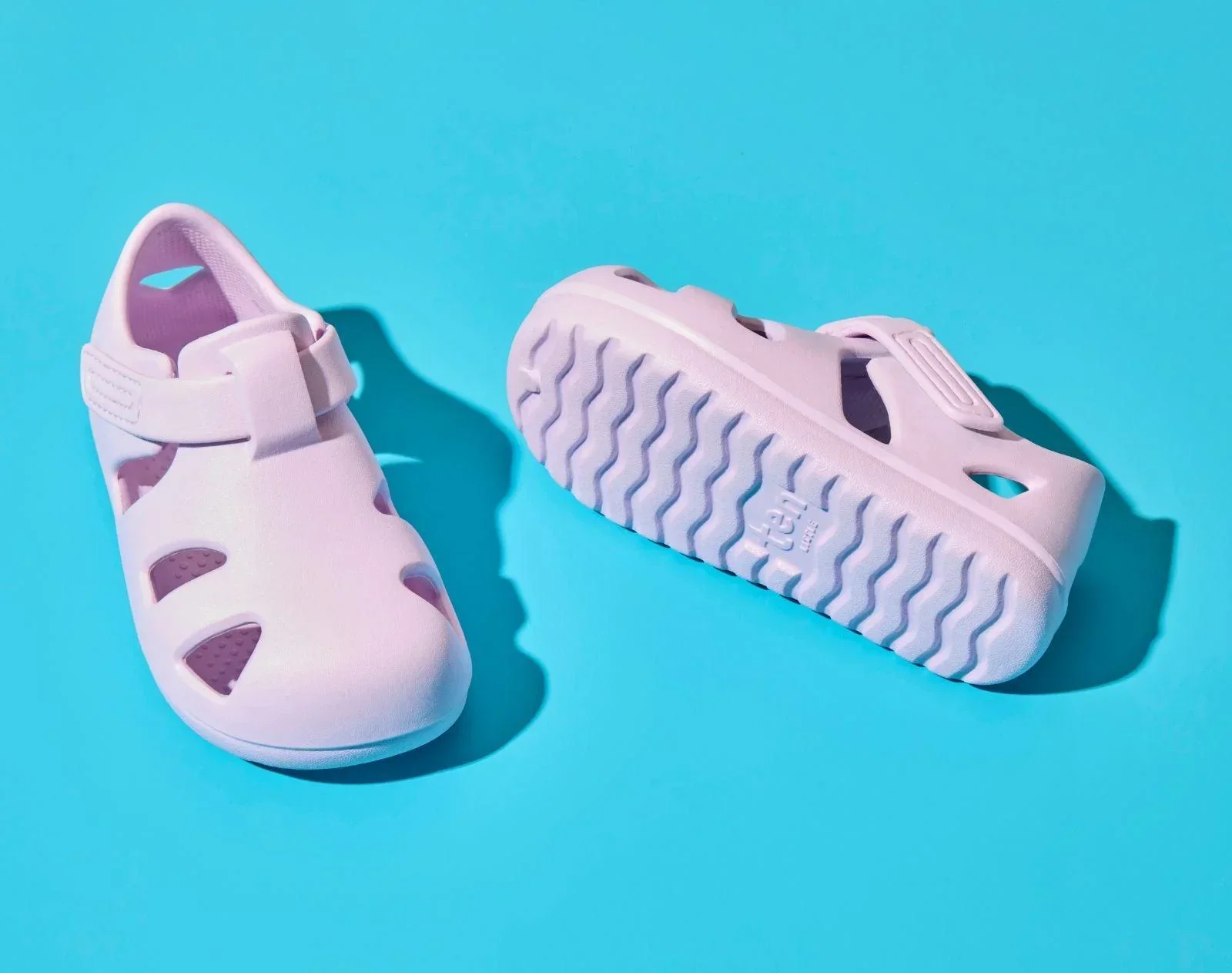 Splash Sandals - Image 19