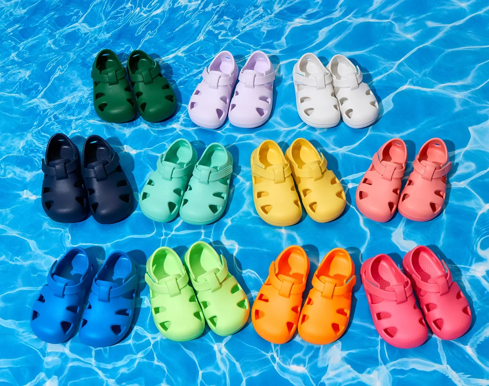 Splash Sandals - Image 43
